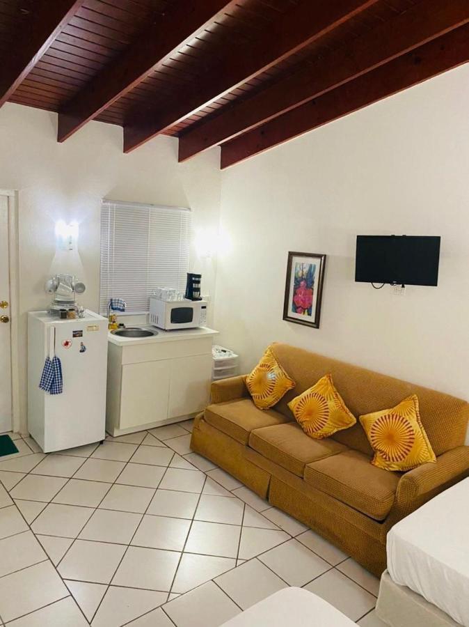 Courtesy Apartments Aruba Oranjestad Ngoại thất bức ảnh